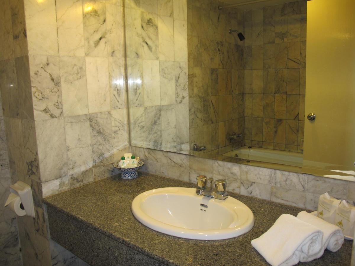 Rimpao Hotel Kalasin Camera foto